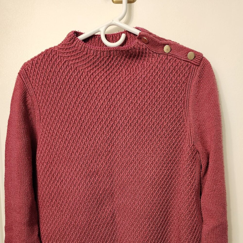 Talbots Rose Sweater with 3 Gold Buttons = EUC Medium